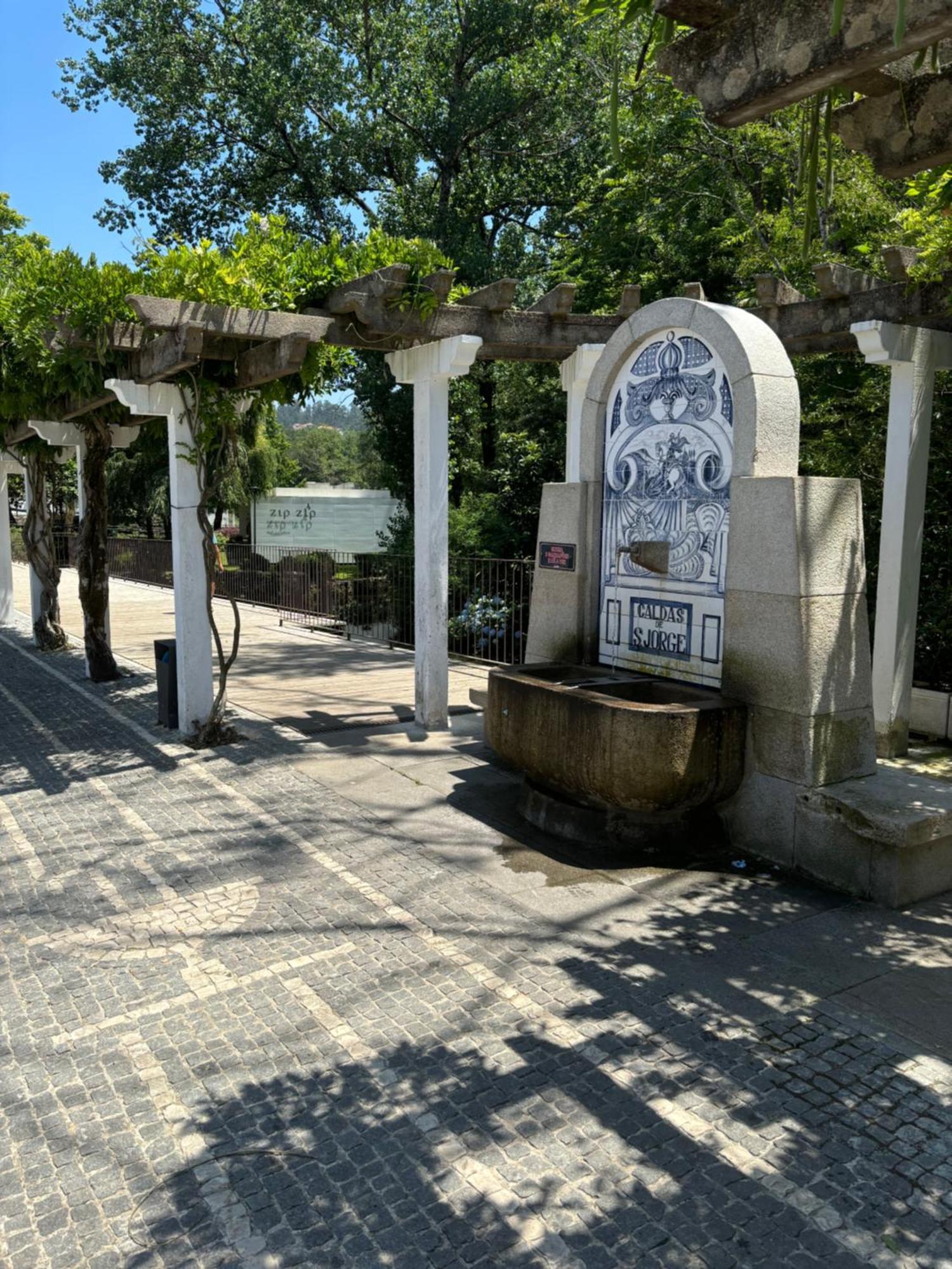 Aconchego Home Caldas de Sao Jorge Екстер'єр фото